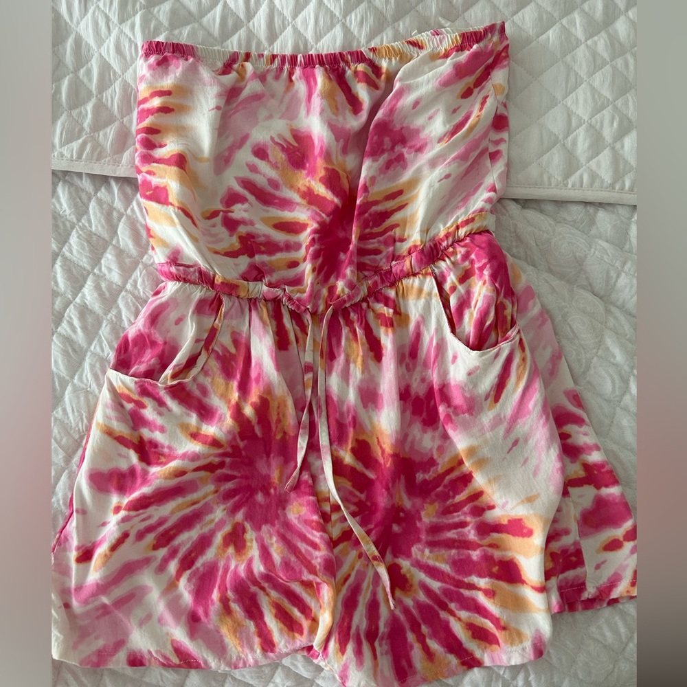 Strapless romper